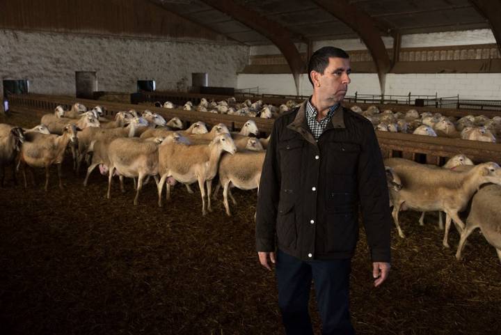 Siete pastores integran la quinta generación de ganaderos de La Casota.