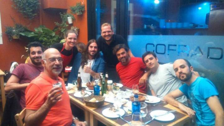 El equipo en 'La Cofradía'. Foto: Andrés Suárez.