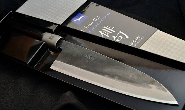 Un cuchillo japonés es un 'must' para todo verdadero cocinillas. Foto: Facebook Cuchillería Abeleda Málaga.