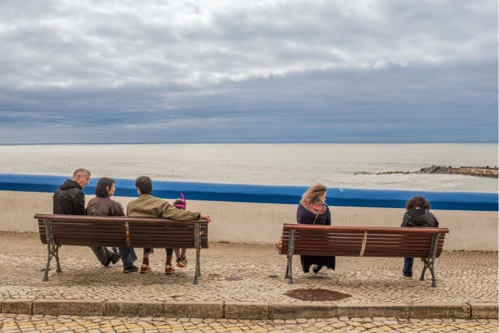 Restaurantes de serviço clássico e peixe fresco, o melhor da pastelaria de fabrico próprio e carnes fumadas gulosas. Um dia na Ericeira tem muito para dar além da praia.