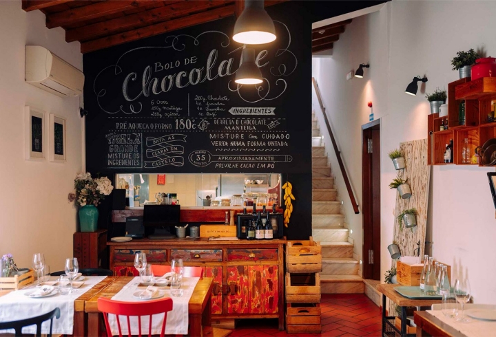 Petiscos locais convivem com pratos mais elaborados da chef Michele Marques