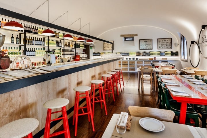 No centro da cidade de Évora, a Enoteca é a versão mais citadina desta casa (foto Cartuxa)