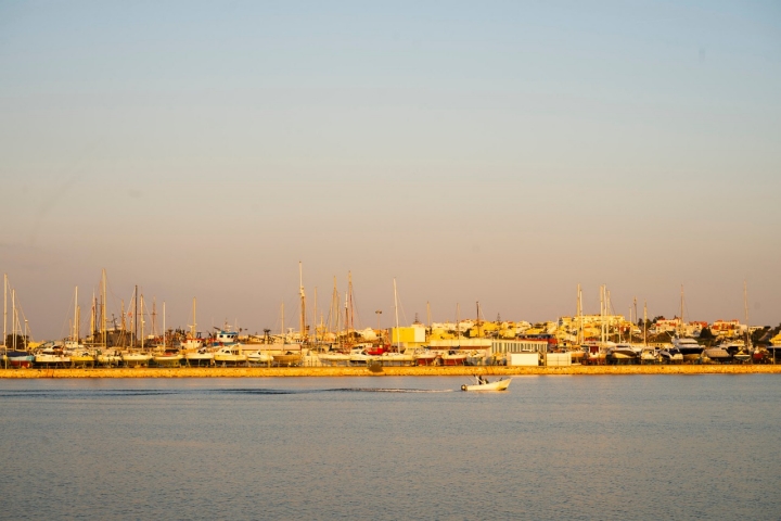 A ligação ao rio e ao mar vê-se à mesa em Portimão 