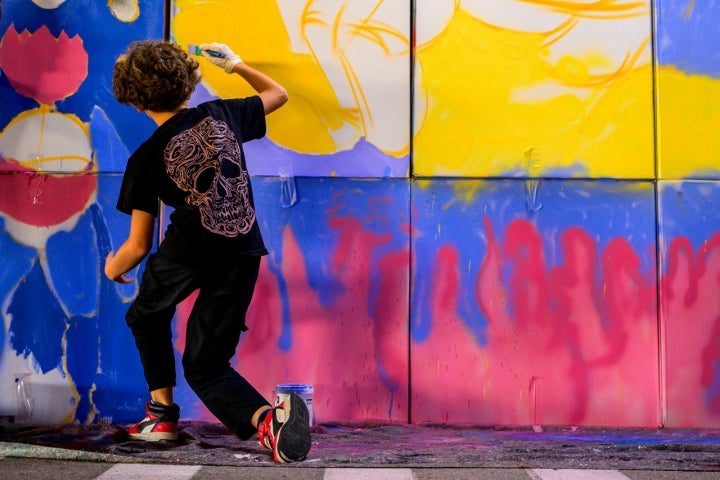 A BALUARTE regressa ao Porto e ao edifício do Silo Auto entre os dias 24 e 26 de Outubro. O evento é de entrada livre e, além das exposições, terá um Mercado Urbano, workshops, visitas guiadas, concertos e conversas com os artistas  A BALUARTE regressa ao Porto e ao edifício do Silo Auto entre os dias 24 e 26 de Outubro. O evento é de entrada livre e, além das exposições, terá um Mercado Urbano, workshops, visitas guiadas, concertos e conversas com os artistas