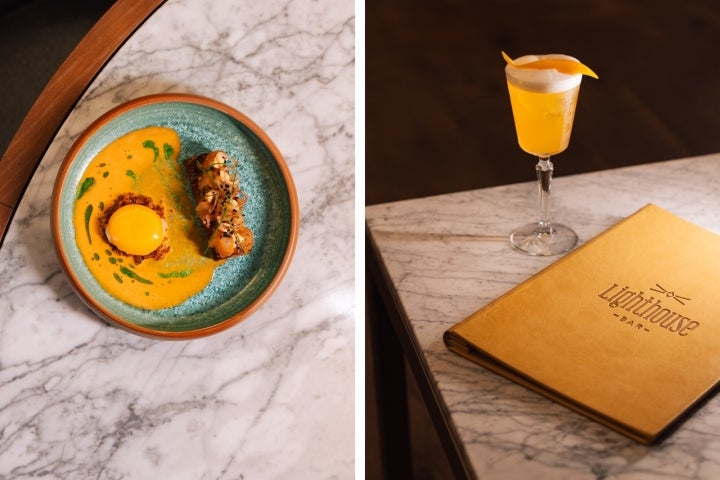 A rabanada, gamba da costa, ovo e especiarias é uma viagem que começa logo no empratamento com as suas cores vibrantes