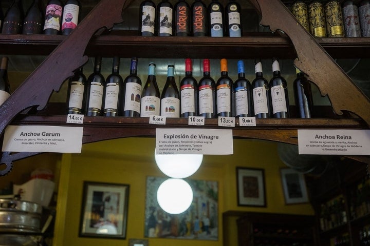 El Tubo, Zaragoza: 'Bodegas Almau'. Foto: Raquel Jiménez