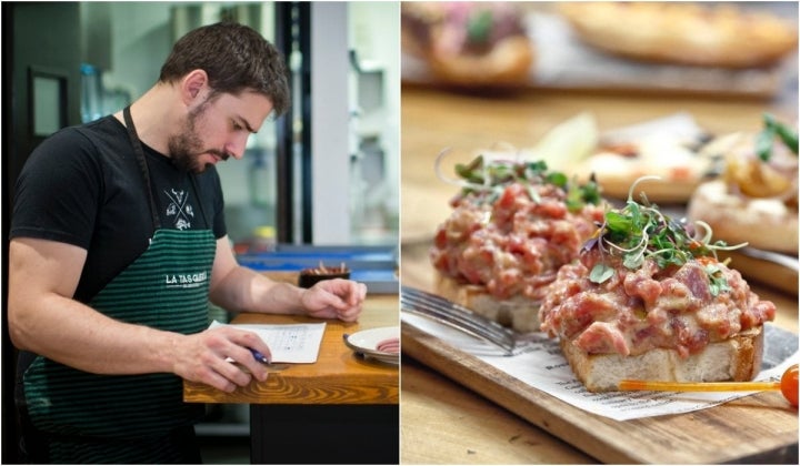 Javi Estévez y su Brioche con 'steak tartare', mayonesa de chipotle y ensalada de brotes. Foto: Roberto Ranero.