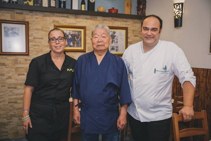 Masao Kikuchi, Juan y María José en Rocío Tapas y Sushi.