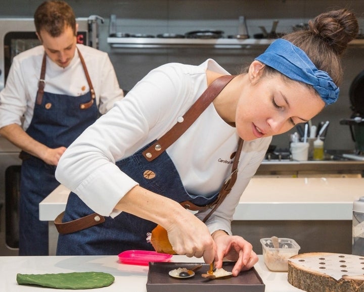 Carolina e Iñaki se conocieron en el Basque Culinary Centre. Foto: Facebook 'Íkaro'.