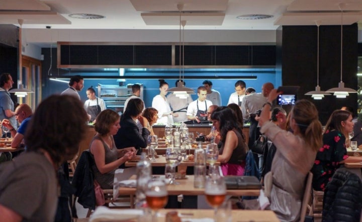 Ambiente en el restaurante Azurmendi