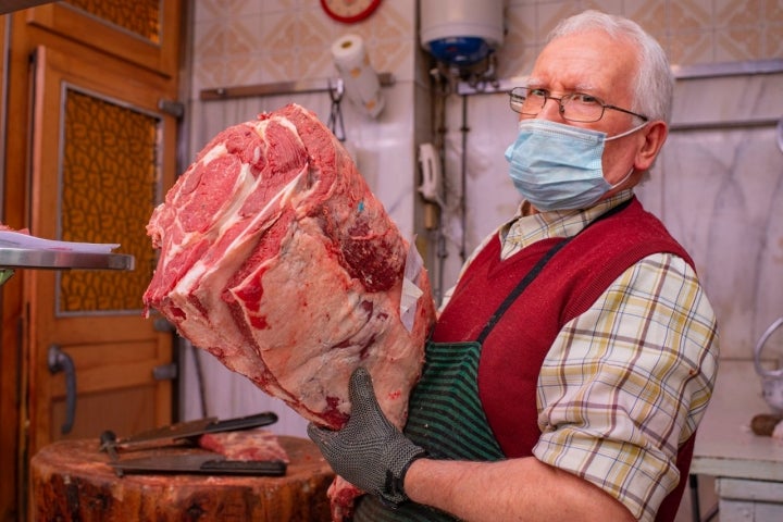 El futuro del sector cárnico: ganaderos y carniceros ante coronavirus | Guía