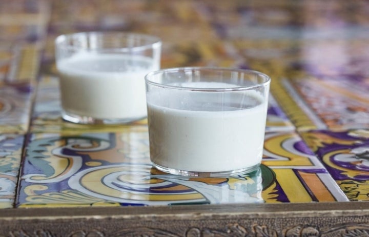 Fresquita, esta horchata artesanal está deliciosa.