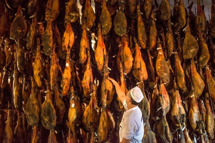 Las patas desprenden un aroma único a jamón de bellota.