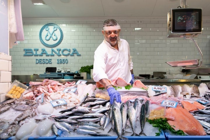 Pescados Bianca, un puesto que ya va por la cuarta generación de pescaderos.