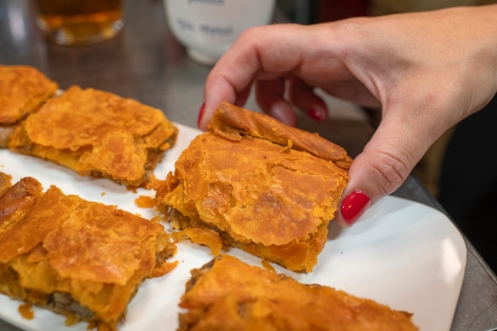 Empanada tradicional de Xoubas.