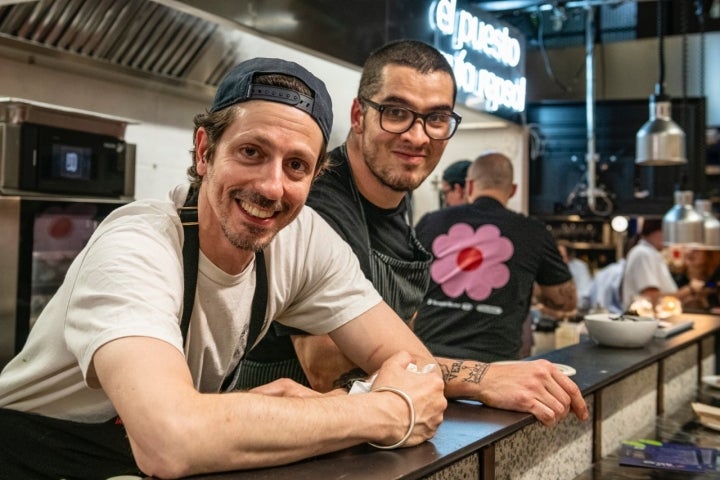 Roberto Martínez junto a Balo Ortiz.