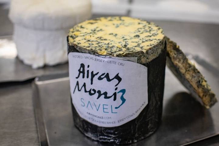 Tartas de queso Montchis: queso azul Airas Moniz