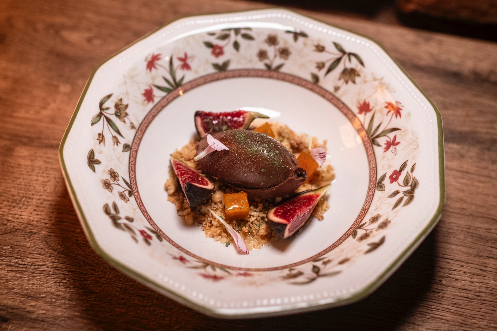 Cremoso de chocolate e higos.