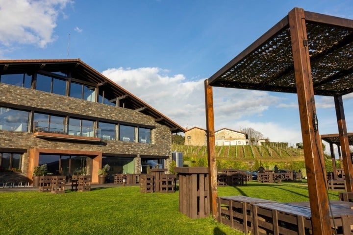 Bodega Katxiña fachada