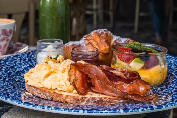 Cafés en Malasaña Ojalá brunch