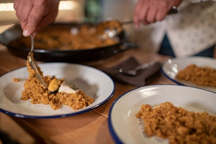 Arroz señoret con lubina, gambas y mejillones.