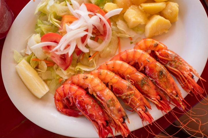 La ración de gambas, un hit entre los habituales.