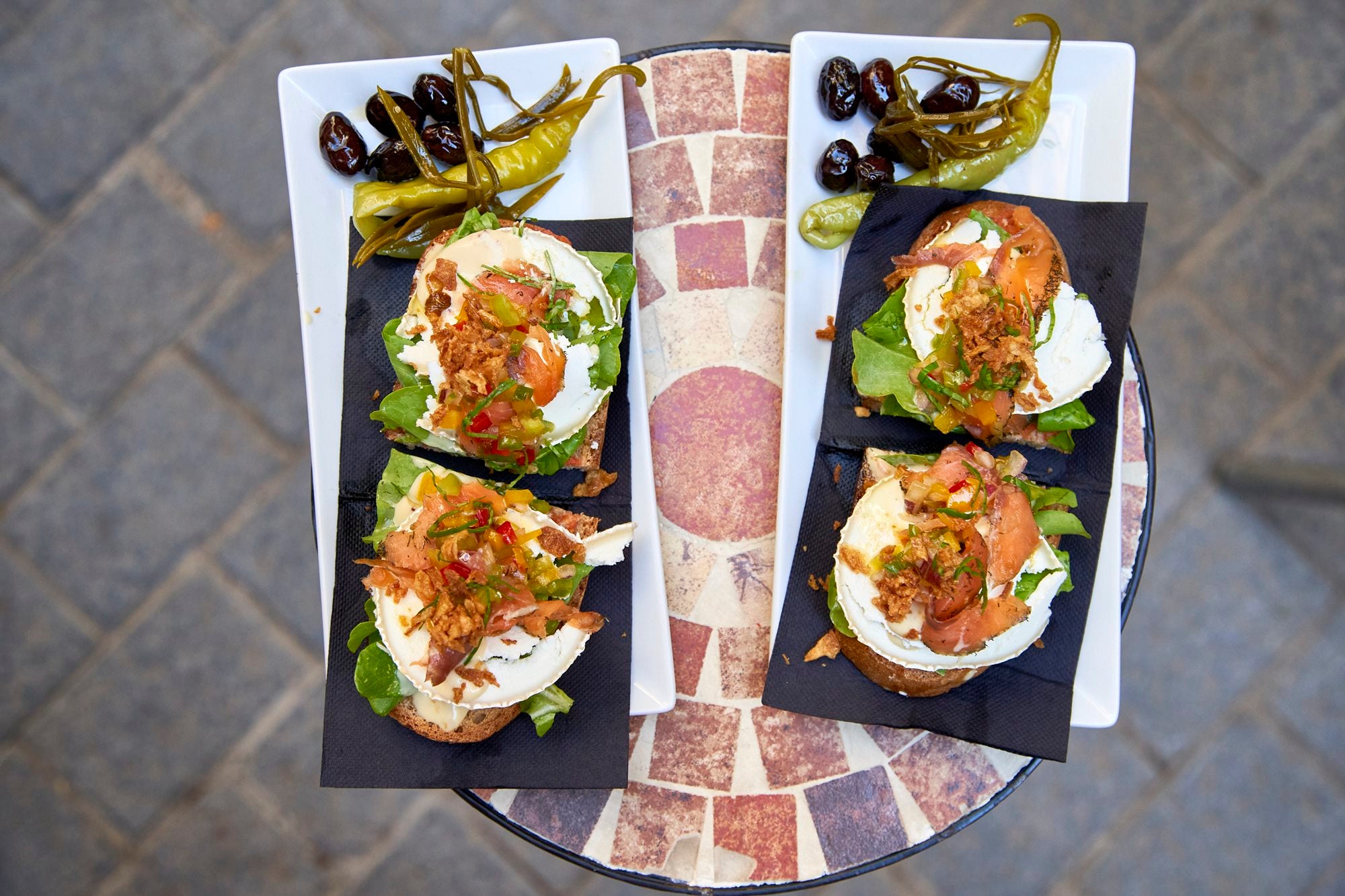 En España El Sabor Que Queda Luego De Comer Algo 5 Sitios para tomar algo en Palma de Mallorca | Guía Repsol