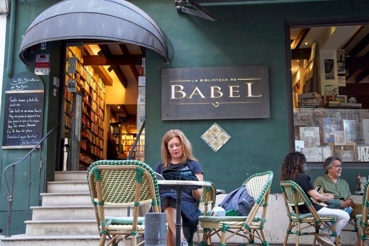 terraza de la biblioteca de babel