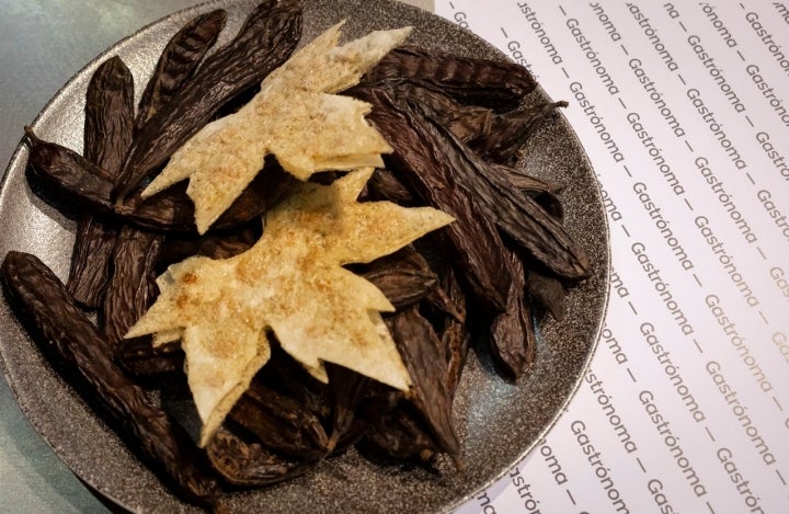 Hoja de Otoño de los hermanos Torres, elaborada con castaña y algarroba.