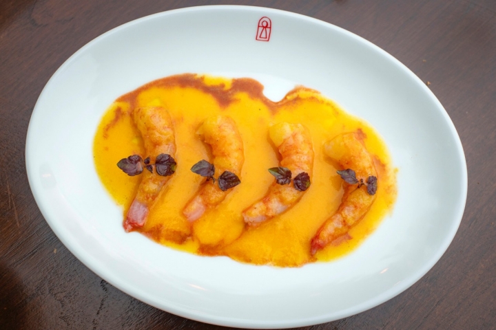 Gambas rojas marinadas en escabeche frío.