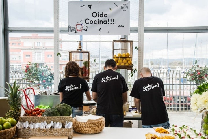 Los chefs en plena faena. Foto: Fórum Gastronómica.