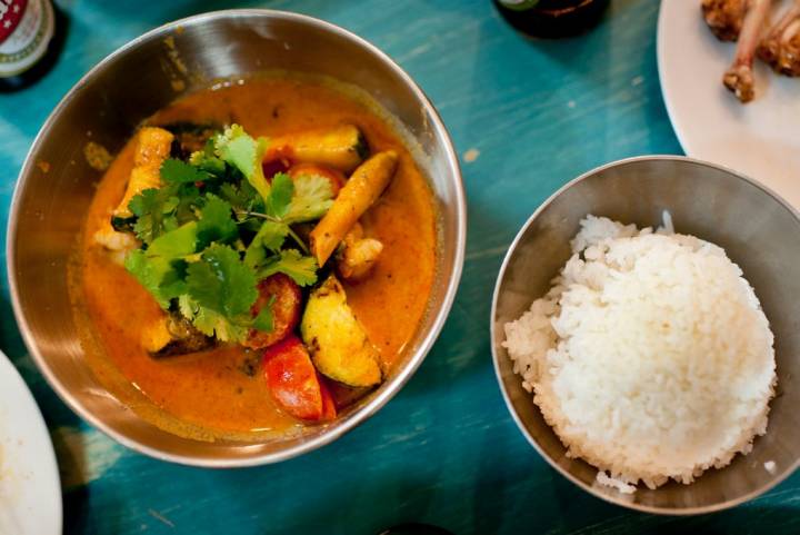 Curry de gambones, el plato con más marcha -picante- de la carta.