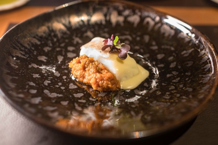 Bacalao con fritada y pilpil.