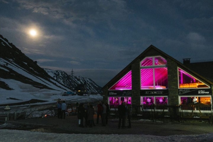 Las cenas también son inolvidables en 'Refugi San Miguel'. Foto: Baqueira.