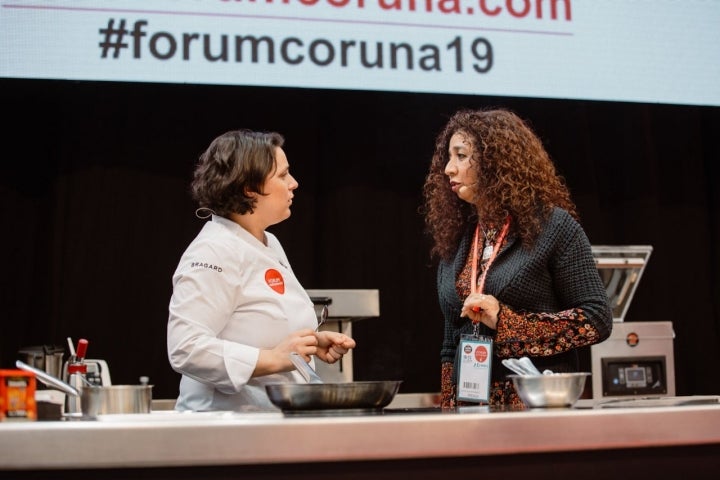 Marlene charla con la presentadora, Sole Felloz.