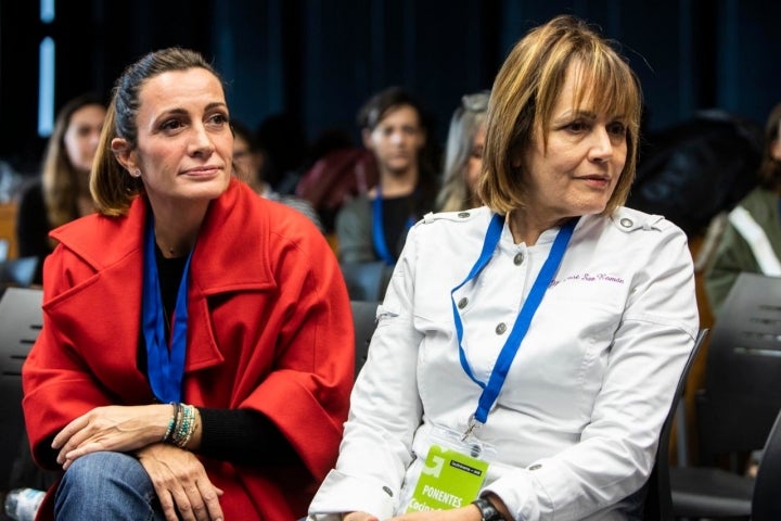 Begoña Rodrigo junto a Mª José San Román.