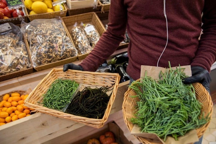 Algas: hoja de ostra o 'codium' -que se puede tomar en crudo en ensalada- de 'Héctor Delicias Verdes'.