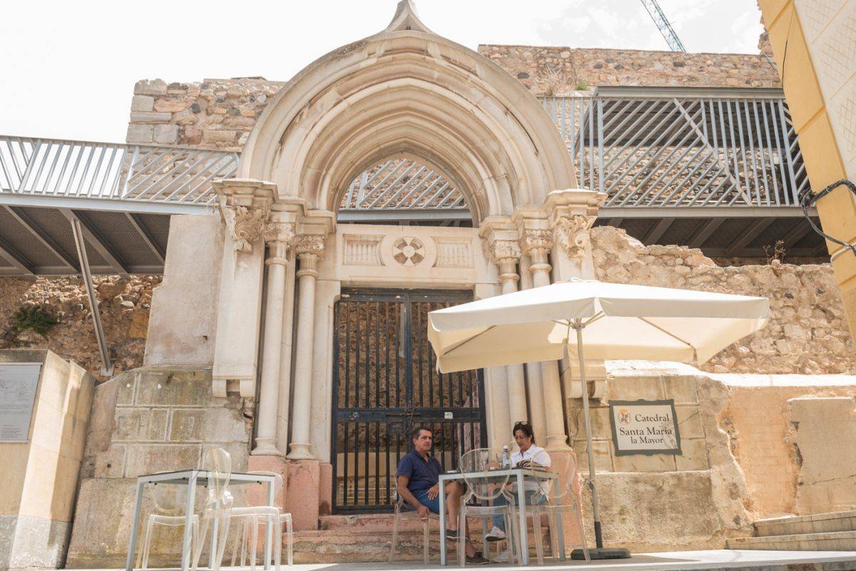 Vista exterior del restaurante 'La Catedral', en Cartagena, Murcia.