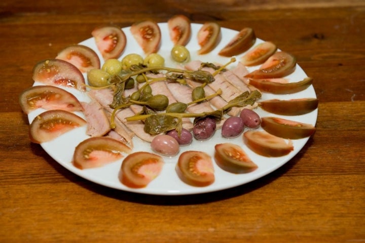 Una de las tapas que se ofrecen en la 'Bodega Lloret', en La Unión, Murcia.