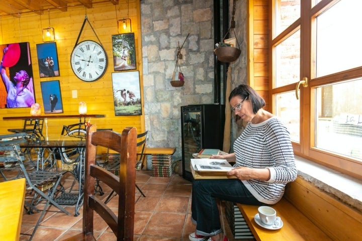 Lectura mientras hace sol o diluvia, estamos en el norte. 