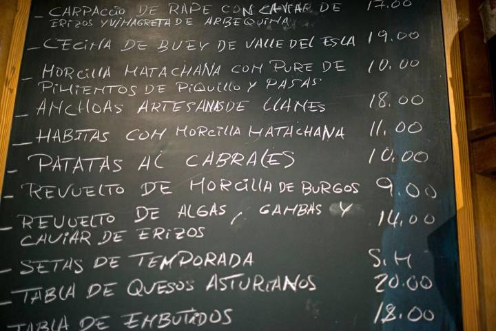 Restaurante Asturianos. Carta. Foto: Alfredo Cáliz