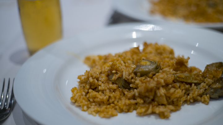 Además del marisco, el arroz con productos de temporada es un acierto seguro.