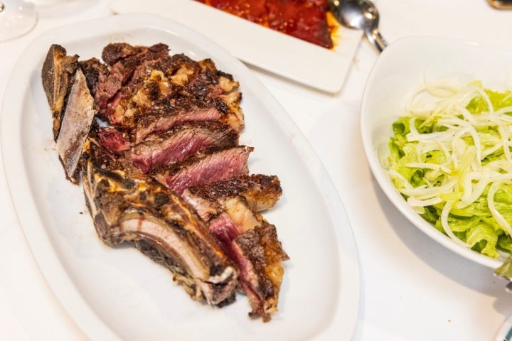 En cuanto a las carnes, txuleta y poco más.