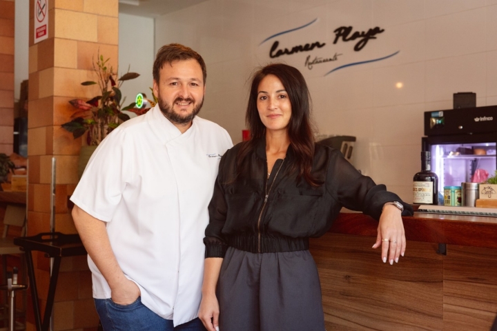 Javier y Carmen Zapata son crearon 'Carmen Playa' en 2019.