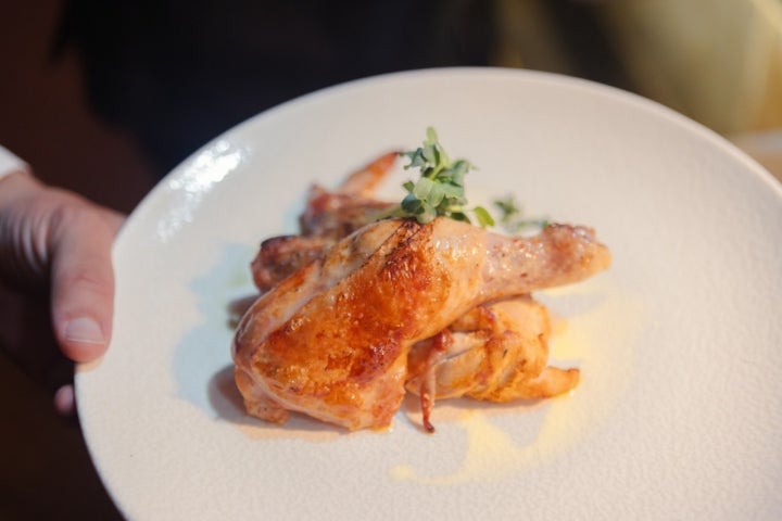 También trabajan con pollo, cerdo ibérico y cordero.