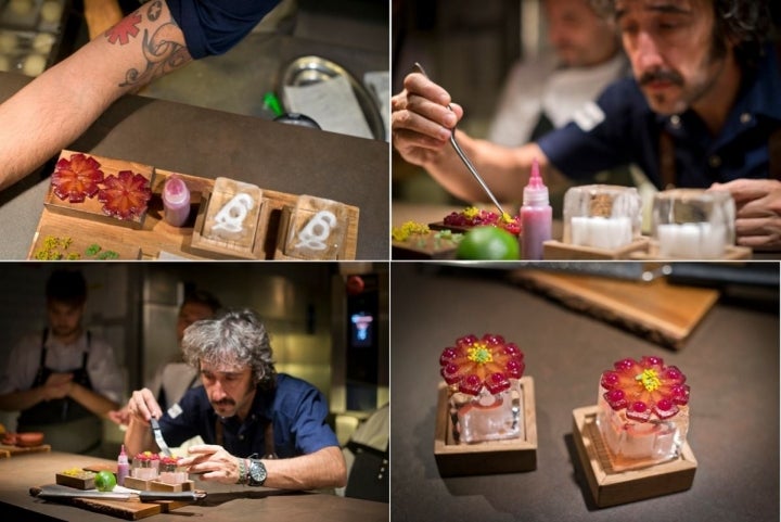 El logotipo de Red Hot Chilli Peppers, tatuado en el brazo de Diego, se materializa en el plato.