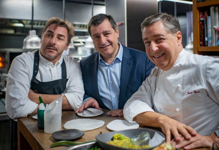 El Celler de Can Roca.
Jordi, Josep y Joan Roca en las cocinas del Restaurante. Noviembre 2019