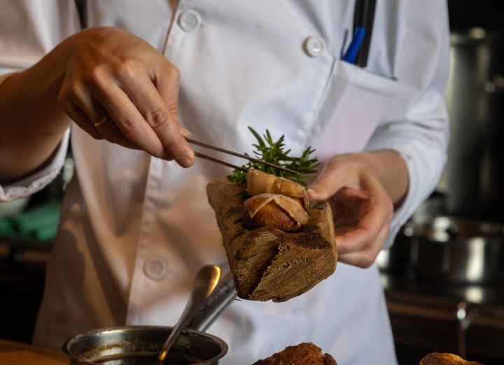 Pan Mantou con panceta a baja temperatura