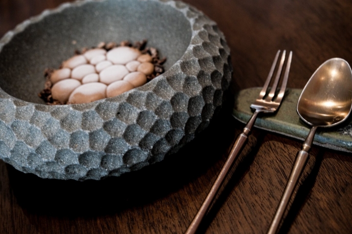 Postre Mole de fiesta con chocolate y mezcal.