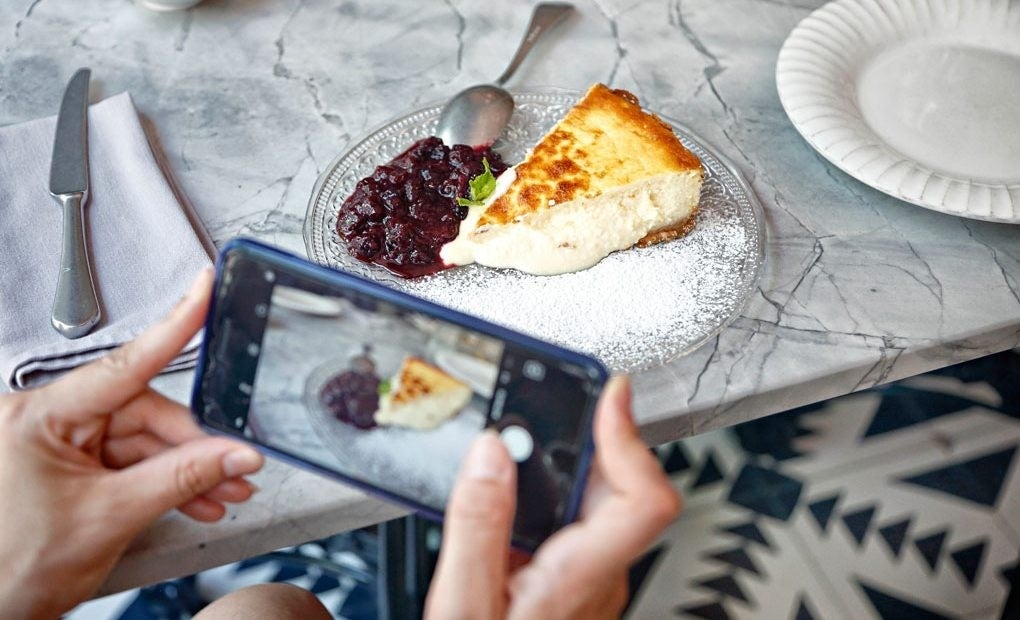 Tarta de queso semilíquida.